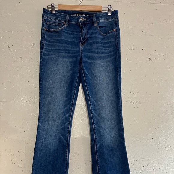 American Eagle Jeans - Picture 1 of 5